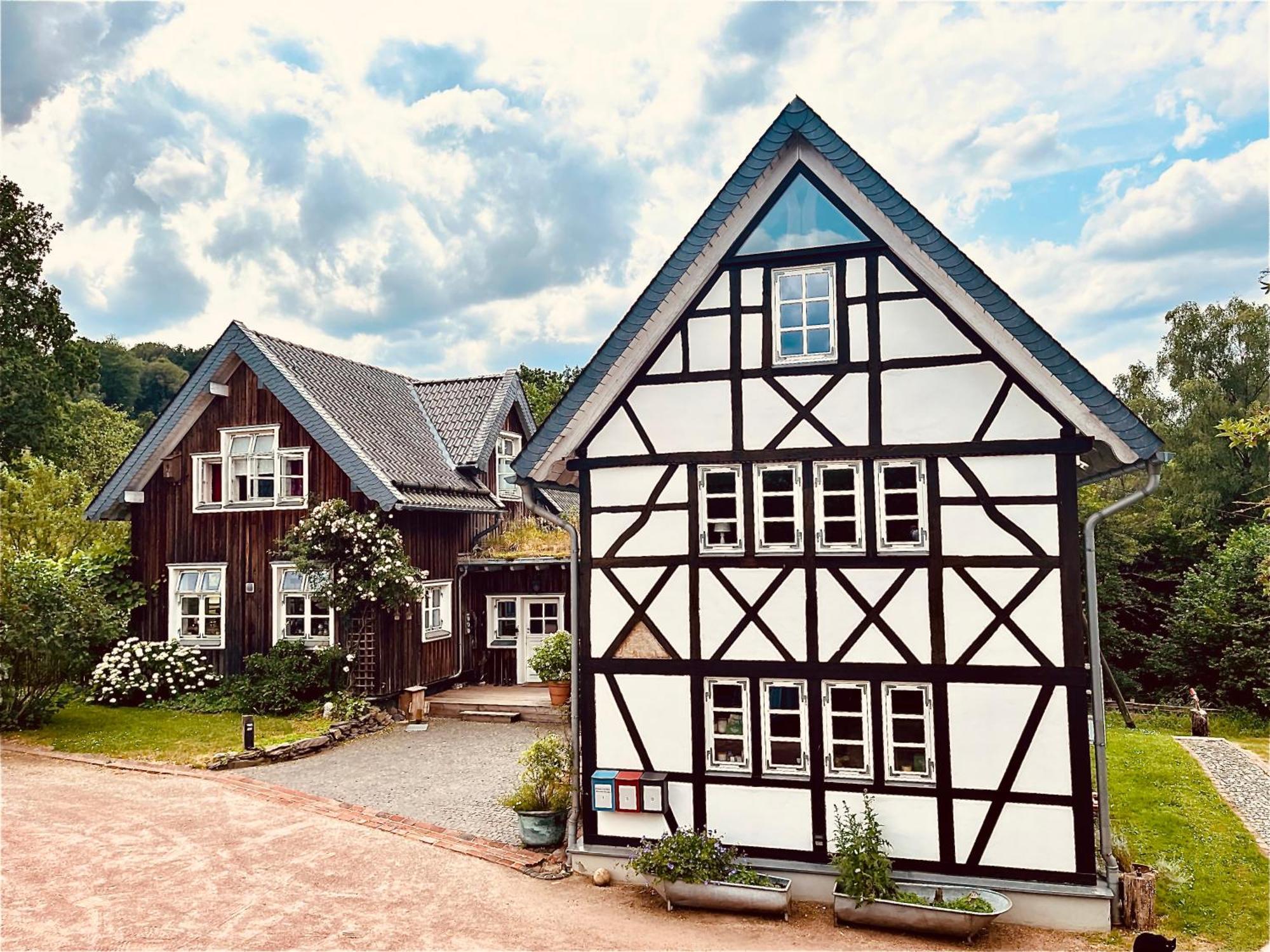 Fachwerkhaus Am Waldesrand Villa โซลิงเงน ภายนอก รูปภาพ